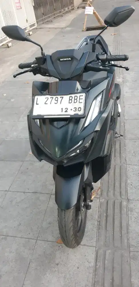 Vario 160 th 2025 istimewa km 12rb pjk baru