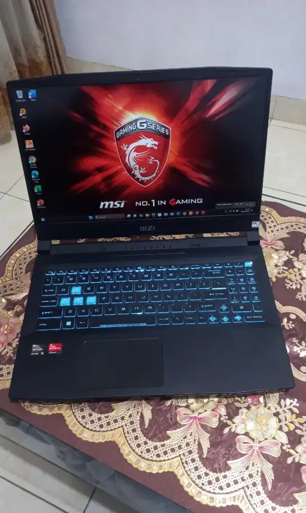 Laptop msi bravo 15