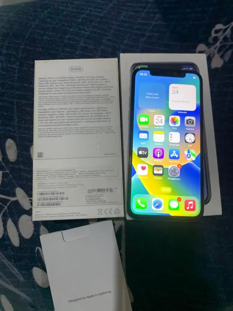 Iphone X 64gb resmi ibox mulus bebas reset