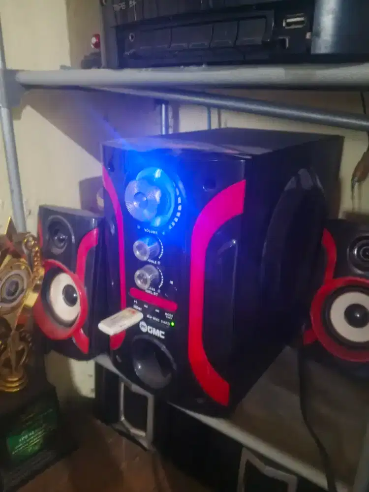 Speaker bluetooth GMC 888L BT