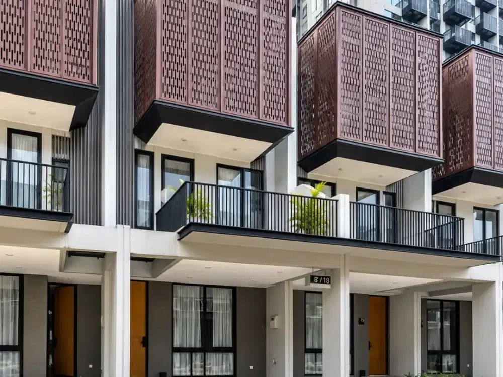 Dijual Rumah Mewah 3 Lantai Siap Huni Ada Balkon Lokasi Strategis Dekat Aeon Mall Tanjung Barat di Cilandak Jaksel Ip 19266