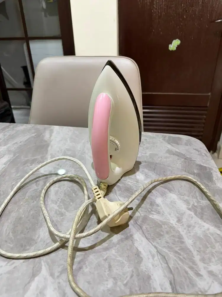 Setrika Panasonic Bekas