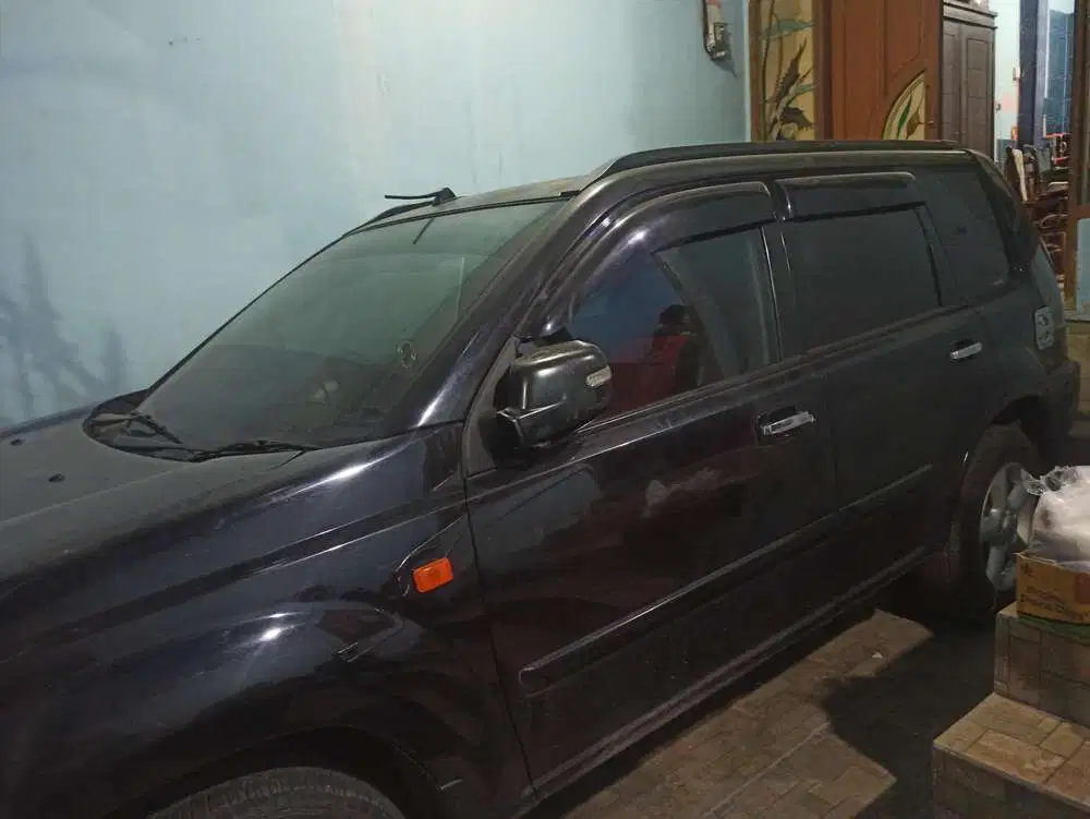 Nissan X-Trail 2.5 ST Matic 2005 Super Murah!!! BU