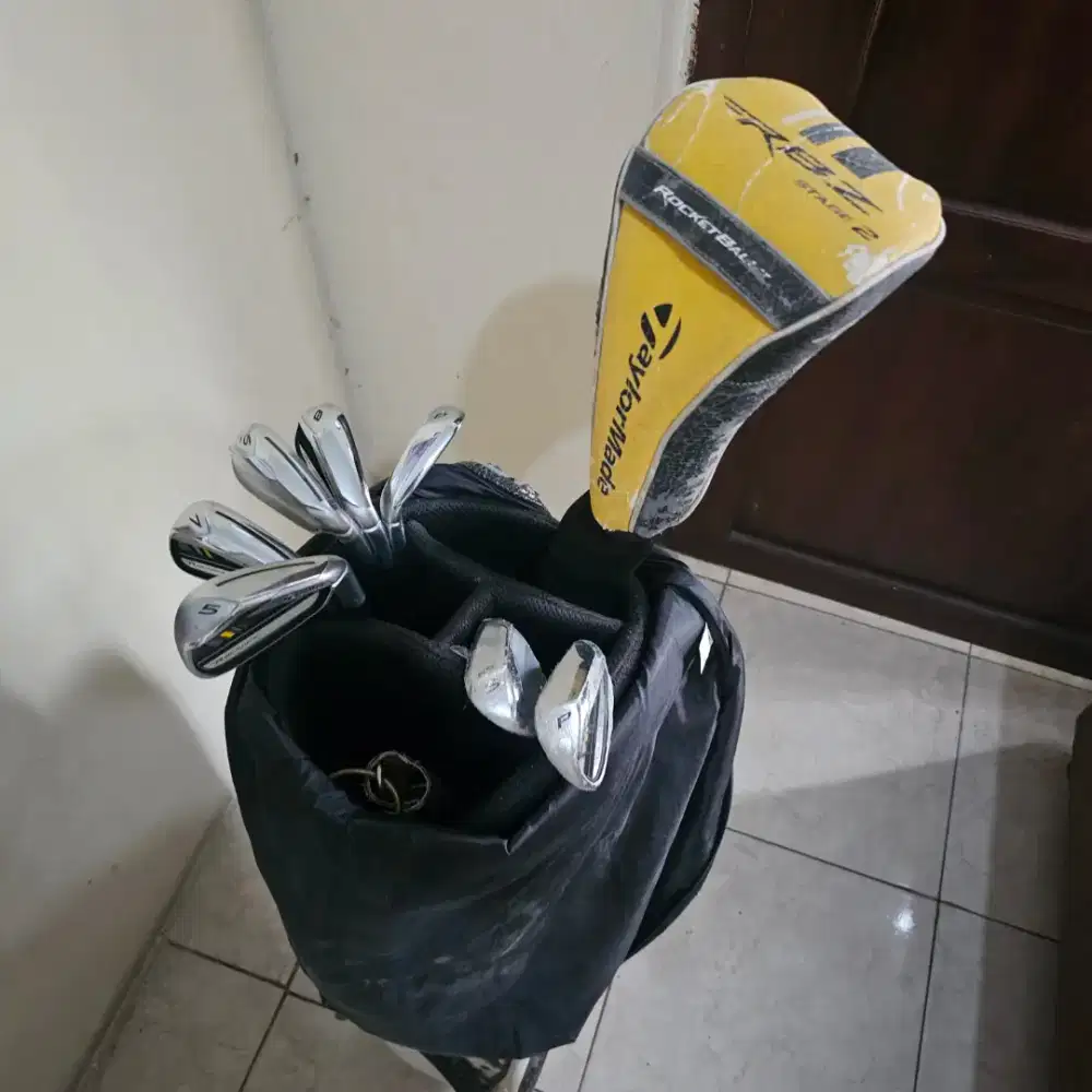 Dijual Driver dan Iron Set TaylorMade RBZ Ladies. Kondisi 99%, nego