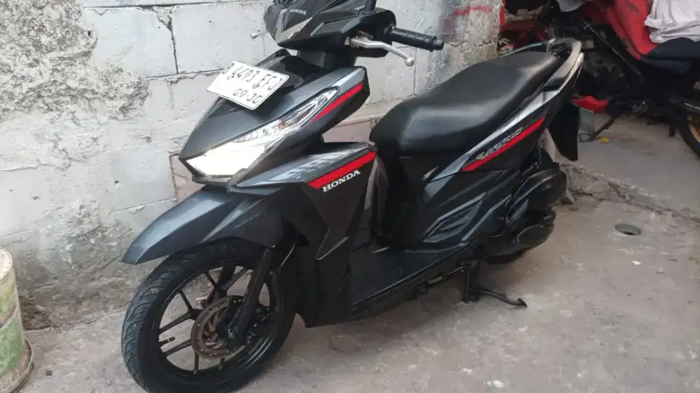 Honda Vario 125 th 2017 original pajak idup siap gas