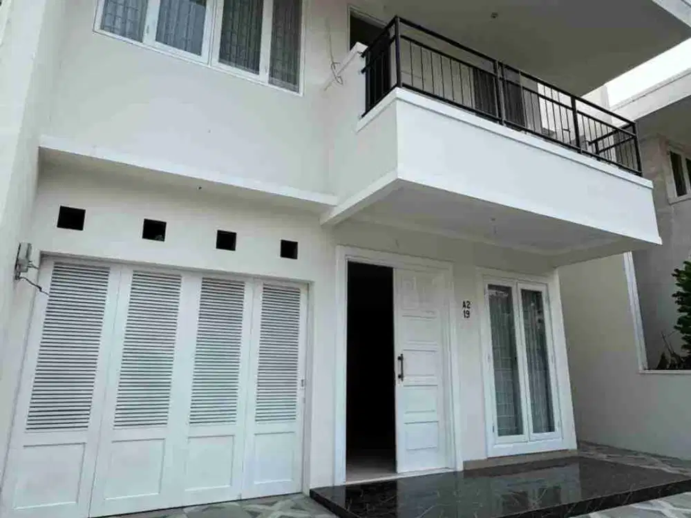 Rumah 2 Lantai 4 Kamar Luas 200m² di Mitra Gading Villa Kelapa Gading 5,3M Nego