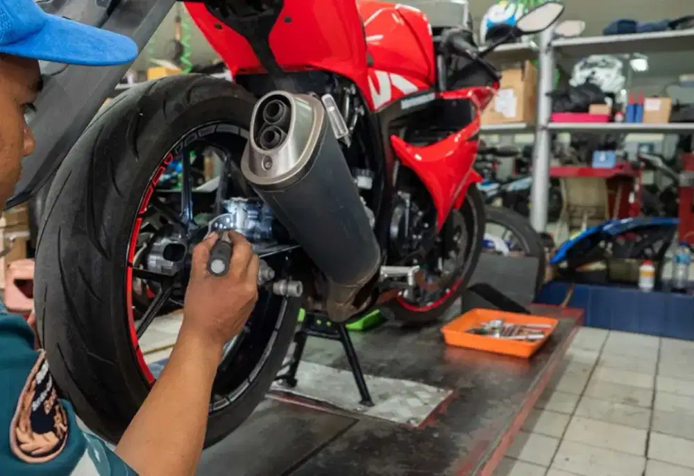 Farida Motor Bth Karyawan