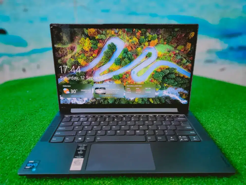 Lenovo Yoga Slim 7 i7 Gen 11 16GB SSD 256GB Touch Normal Minus LCD