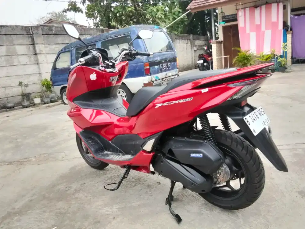 HONDA PCX 160 TAHUN 2024 KM 6 RIBU