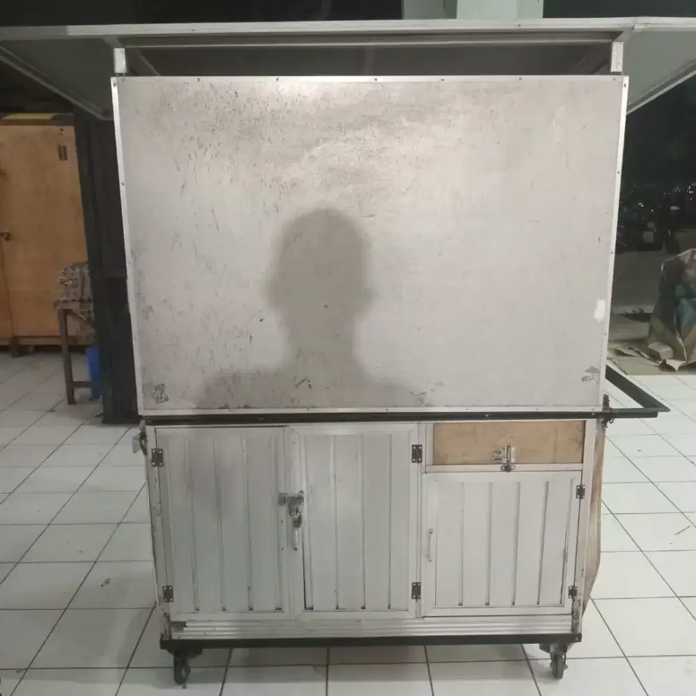 Gerobak Full Aluminium + Atap Pelindung Pedagang