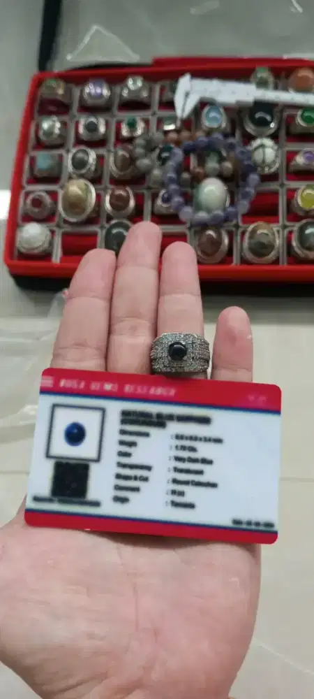 Cincin batu permata blue sapphire