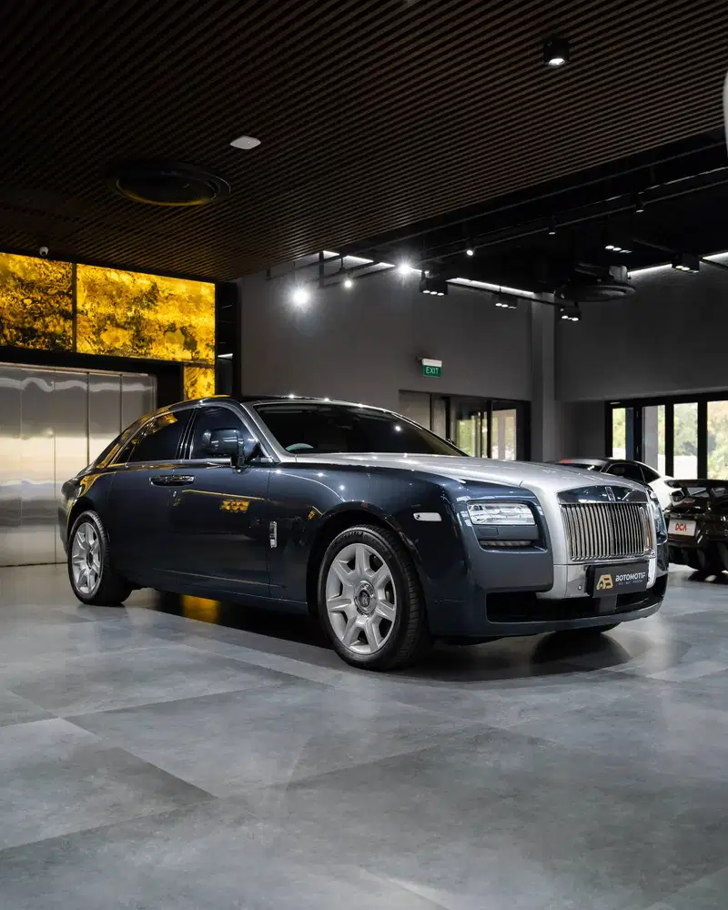 Rolls-Royce Ghost Series I Darkest Tungsten 2011