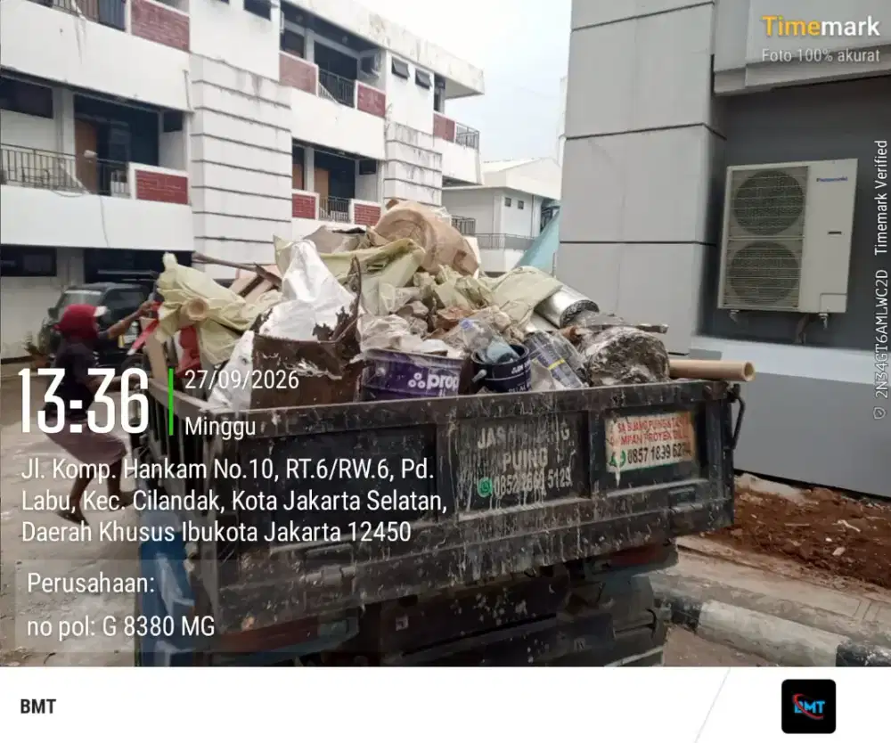 Jasa buang puing tanah