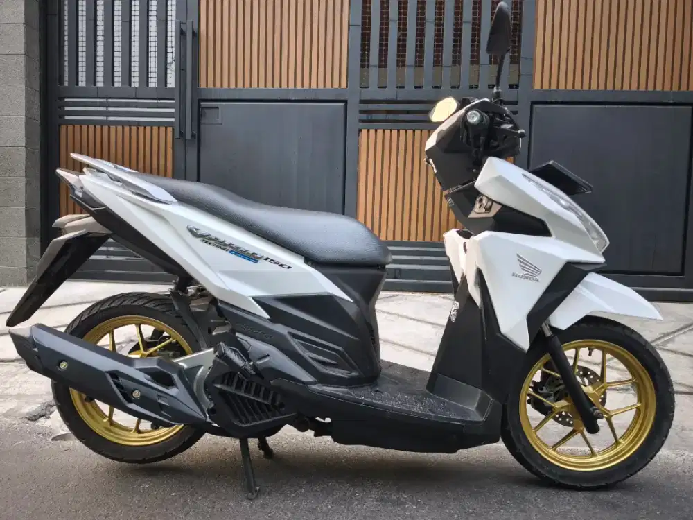 Motor Honda Kondisi Tinggal Pakai Honda Vario