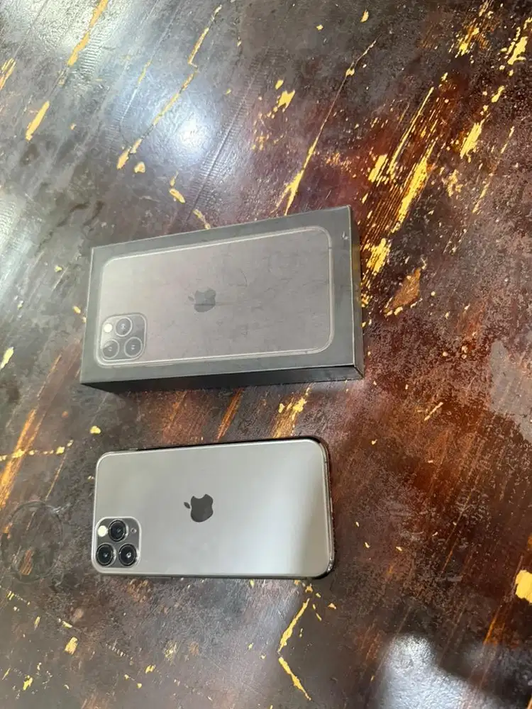iphone 11 pro 256gb baru saja ya
