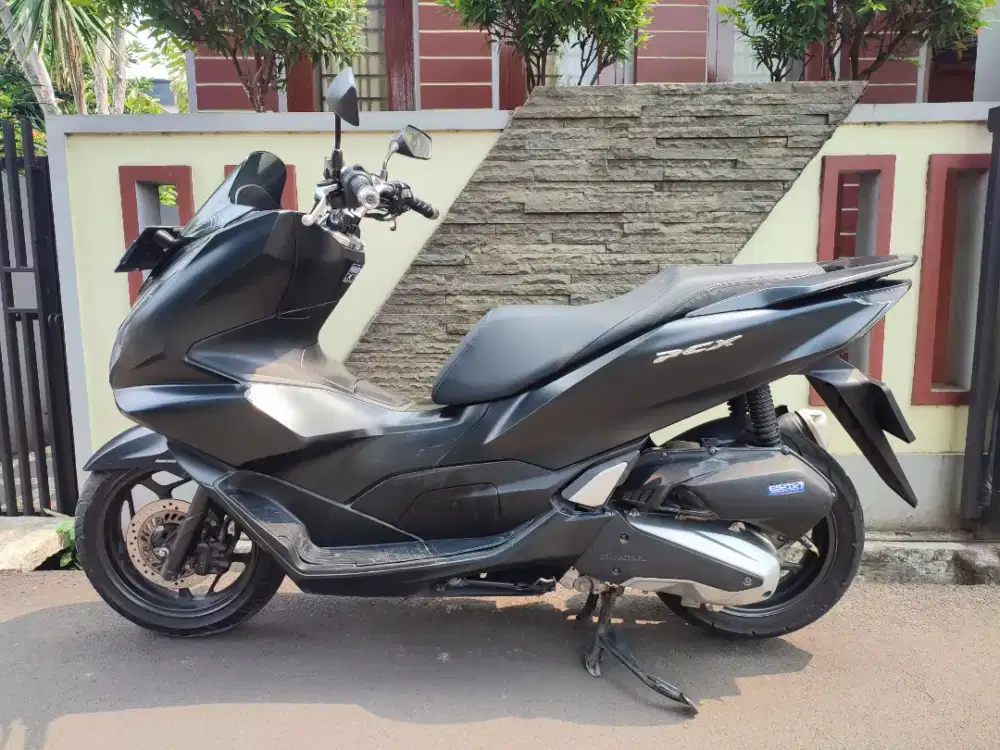READY #1 UNIT PCX 160 TAHUN 2021