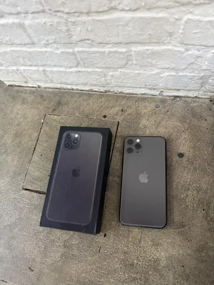 iphone 11 pro 256gb ada kelengkapan