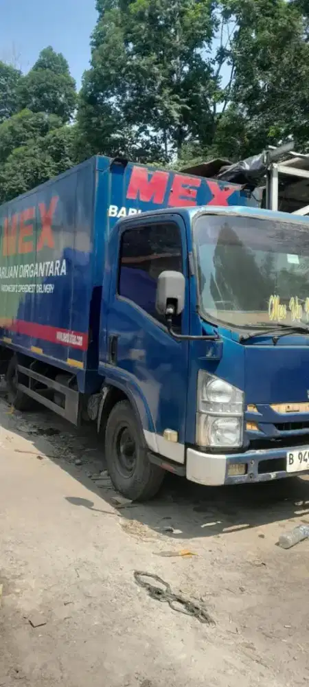 Isuzu NLR 55 T LX th 2018