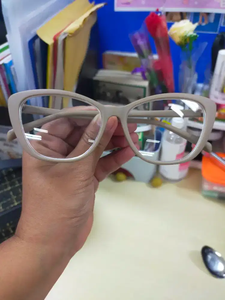 Kacamata Minus (-2) Fashion Wanita Terbaru