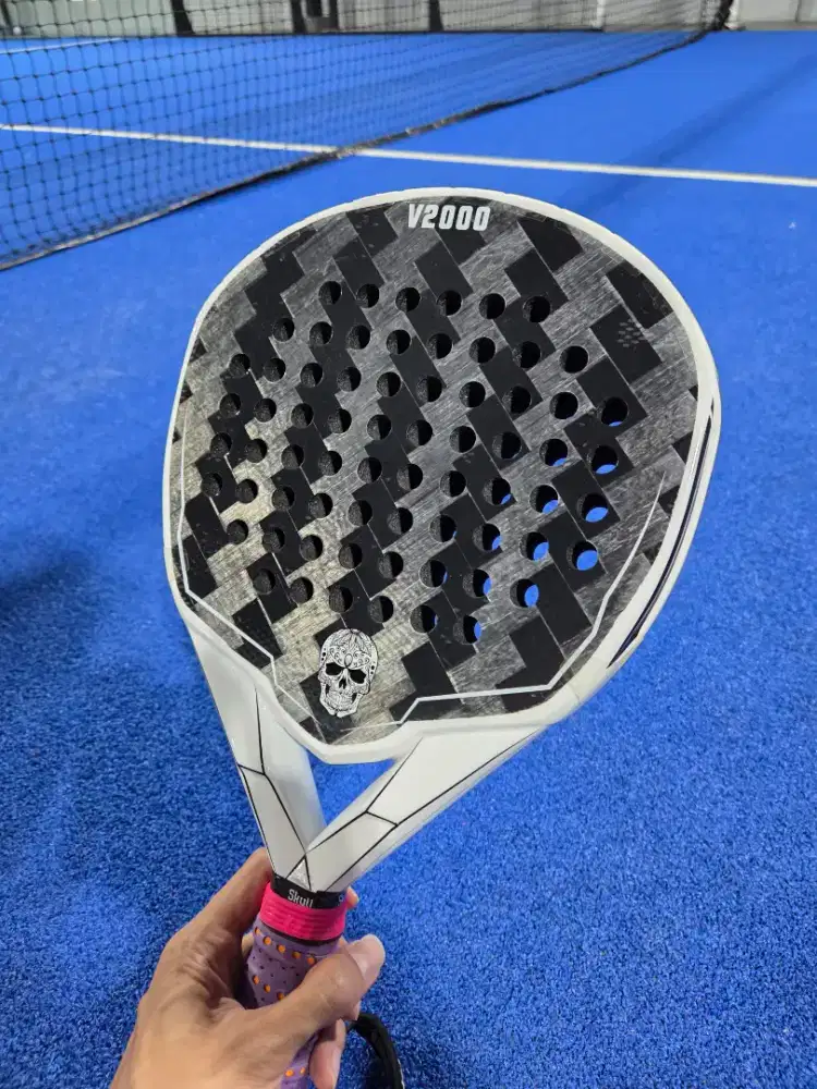 Raket Skull Padel V2000 15k karbon Mulus like new