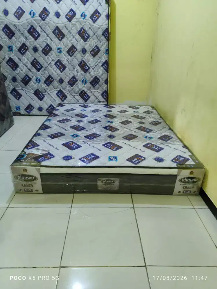 Kasur royal pioneer