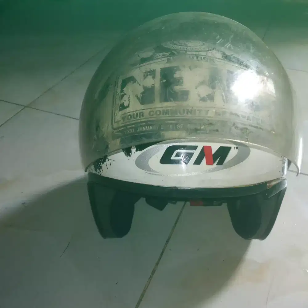 Helm GM EVO News Original Motif Koran Kaca Polos