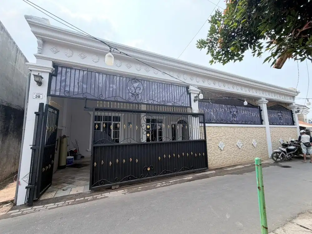 Disewakan Rumah Strategis