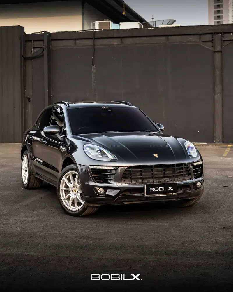 NIK 2018 Porsche Macan 2.0 Turbo