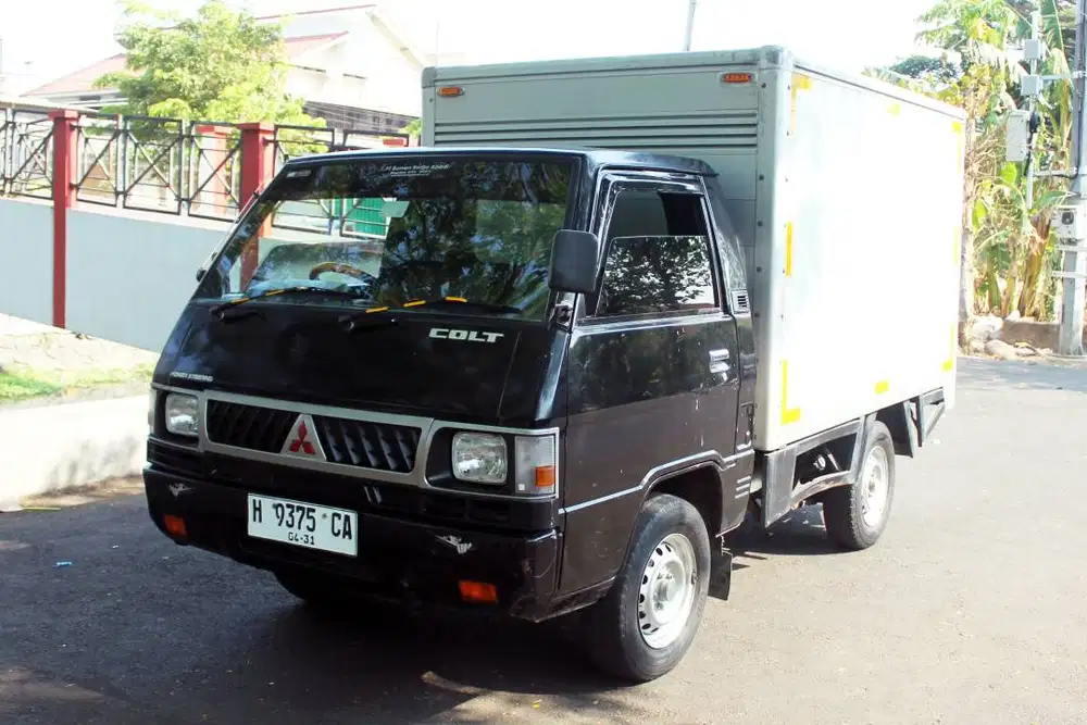 Mitsubishi Colt L300 Box Alumunium 2021 KM 29000 Asli Pribadi ISTIMEWA