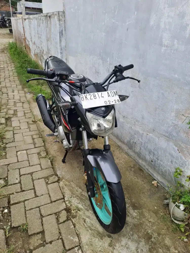 Vixion thn 2013 Surat2 lengkap mesin sehat