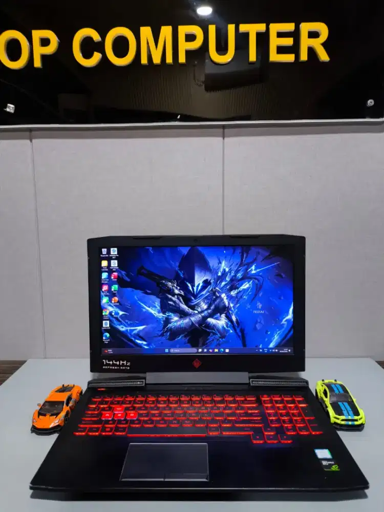 HP OMEN 15-Ce0xx Premium Edition