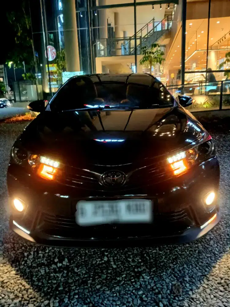 Corolla 1.8 v 2015