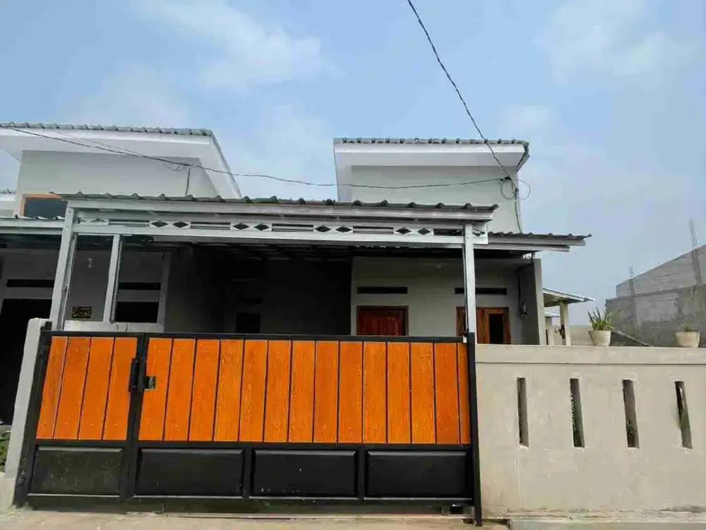 Rumah Modern Desain Ikonik Akses Strategis 5 menit ke stasiun Daru