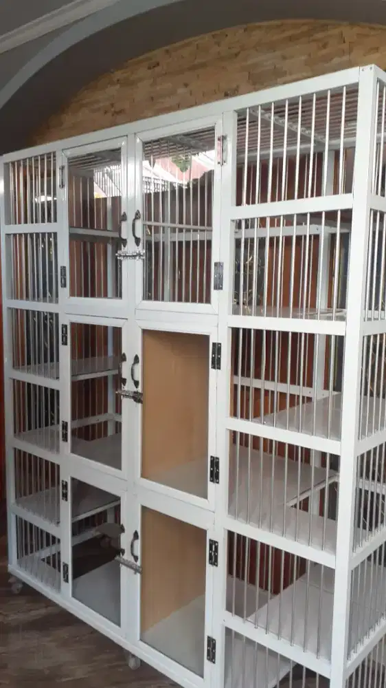 Kandang kucing 6 pintu