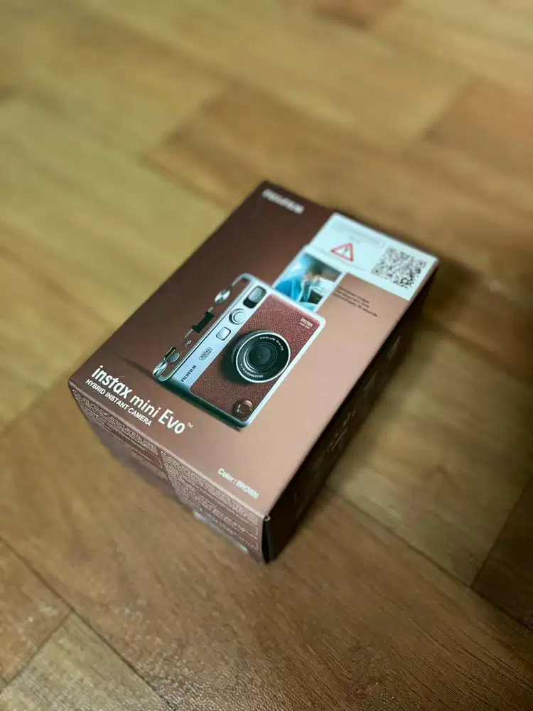 FUJIFILM Instax Mini Evo