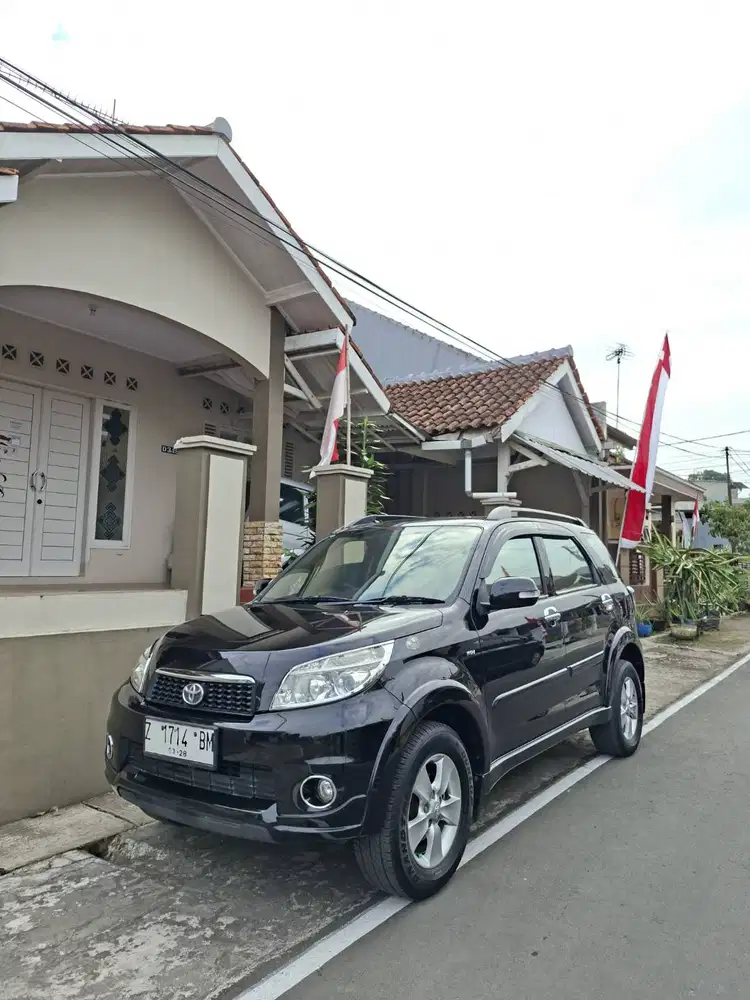 TOYOTA RUSH 1.5 G MT TAHUN 2014 BAN TEMBUS UNIT SIAP PAKAI