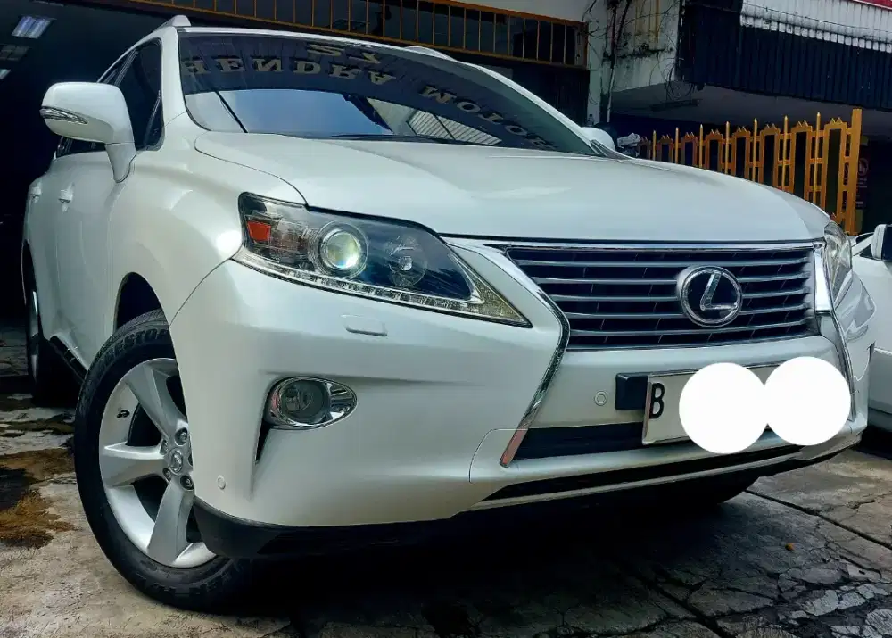 LEXUS RX270 HK AT 2013 White on Mocca Terawat No PR