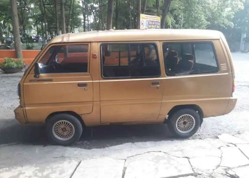 Suzuki Carry 1986 Bensin