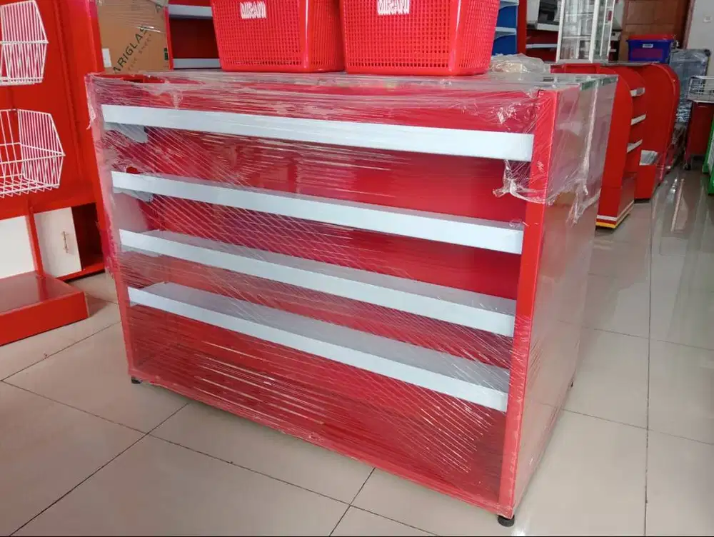 Meja kasir minimarket