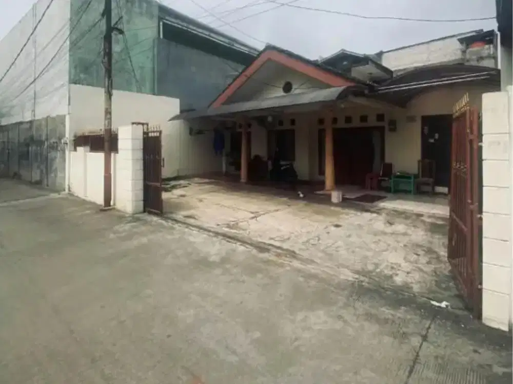 Dijual Cepat Rumah Strategis Cocok Buat Kos-Kosan dan Rumah Hunian di Jatibening Baru Pondok Gede Bekasi Kota