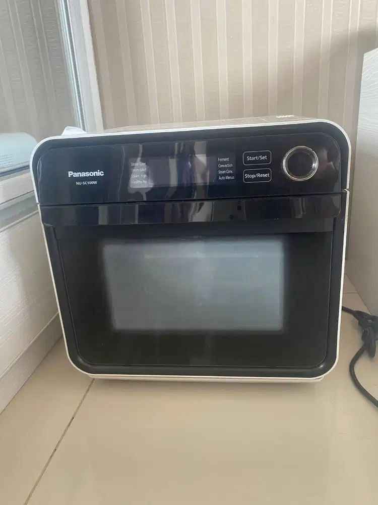 Oven cubee NU-SC100W