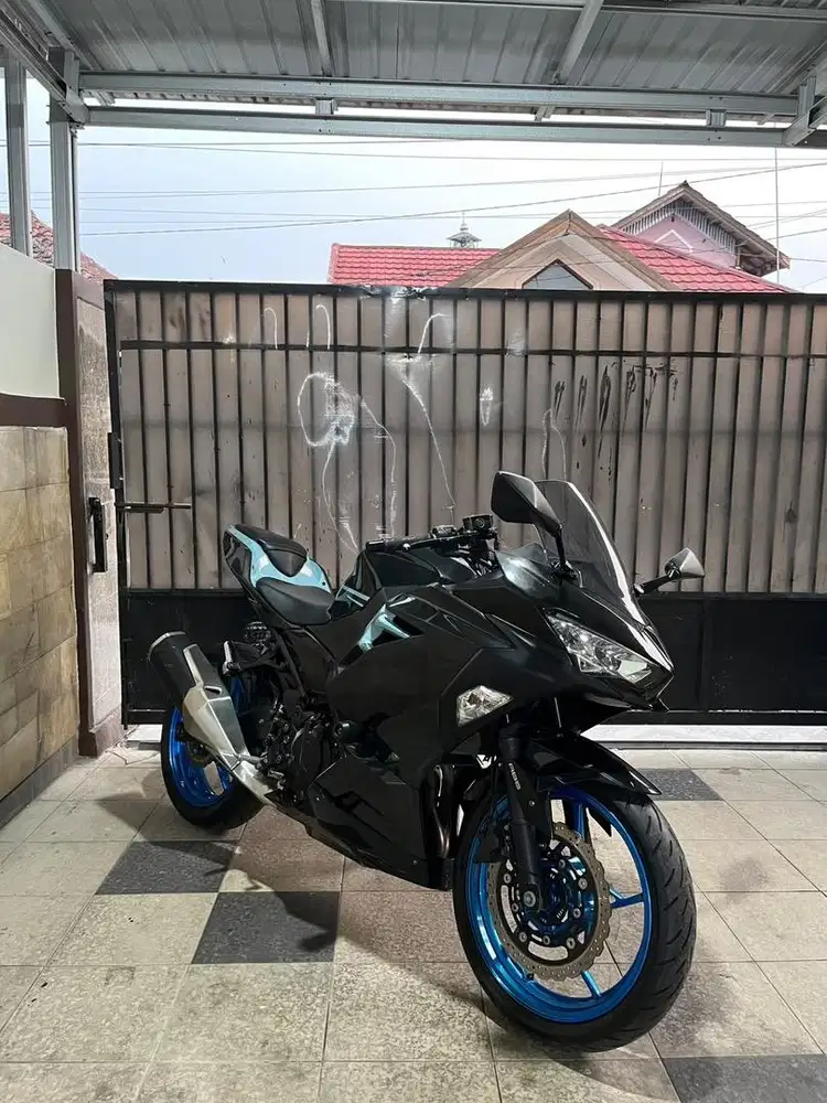 Kawasaki ninja 250 ABS keyless