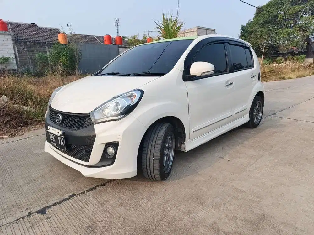 Daihatsu Sirion 2015 Bensin