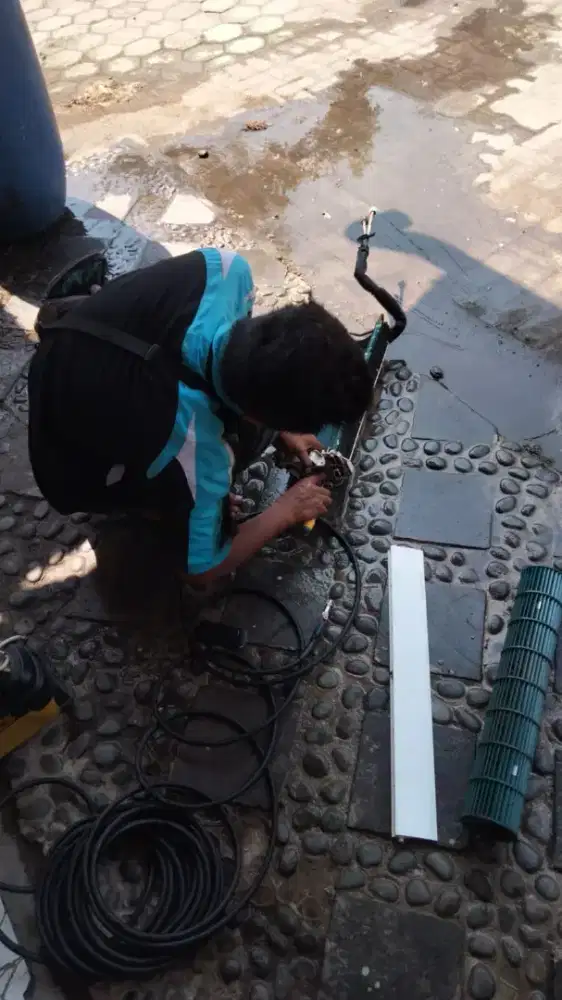 Jasa cek AC,kulkas &mesin cuci Bergaransi