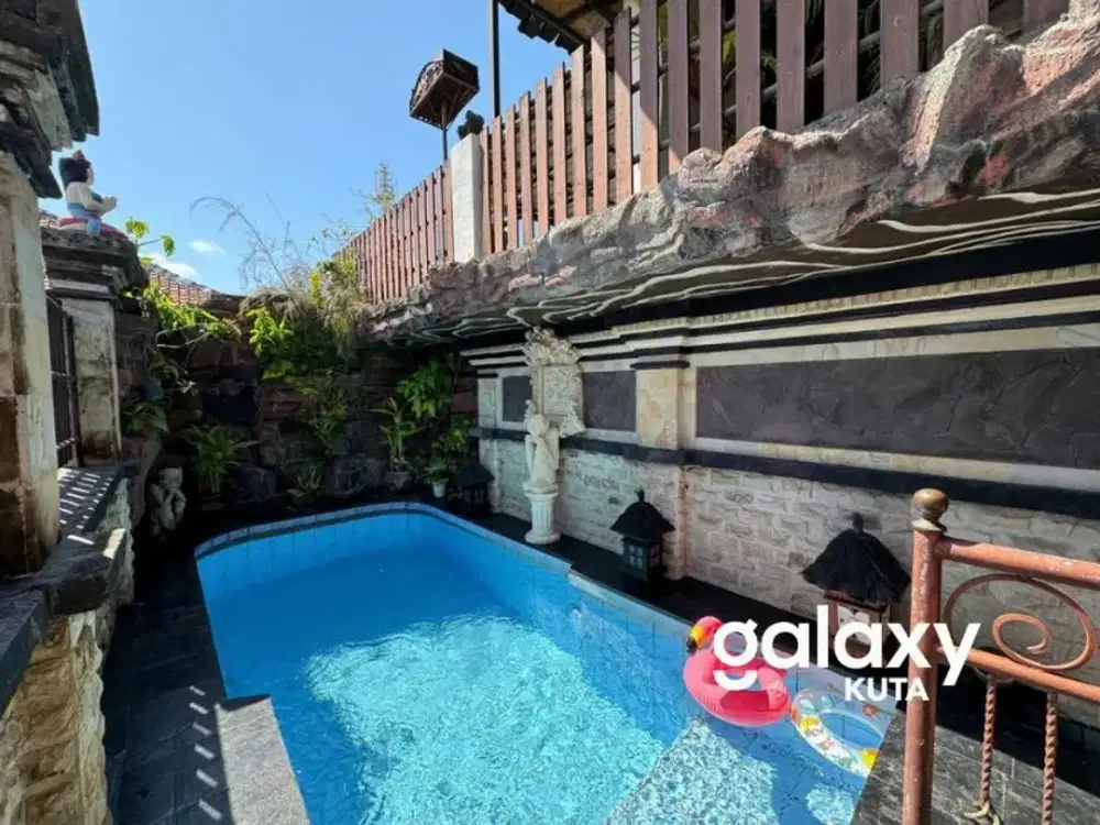 DIJUAL RUMAH SEMI VILLA 2 LANTAI + ROOFTOP DENGAN VIEW PERKOTAAN DI TUBAN BADUNG