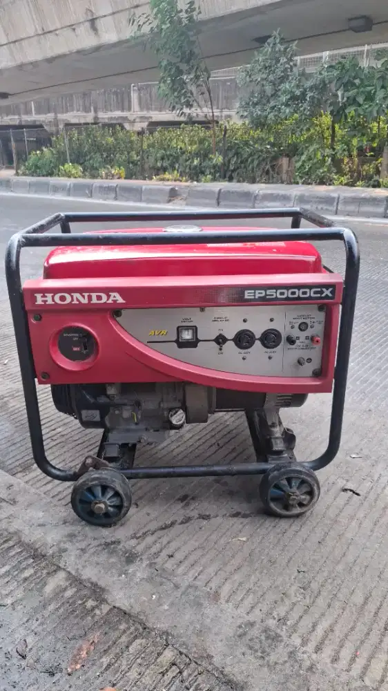 Genset HONDA. Ep 5000 cx. Bensin