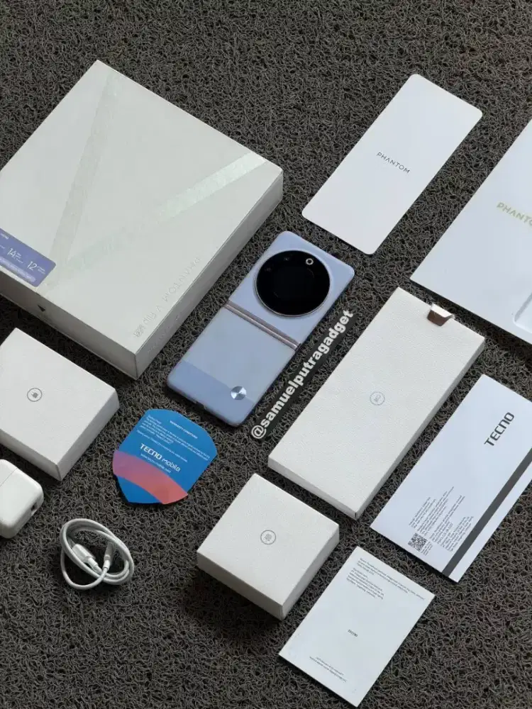 Tecno V Flip 5G 256gb Fullset Resmi Ind