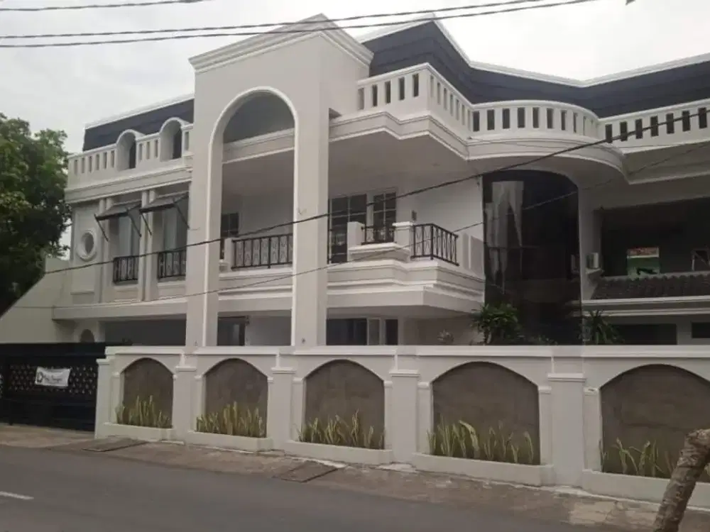 RUMAH MEWAH FOR SALE  GATOT SUBROTO TENGAH, DENPASAR, BALI
