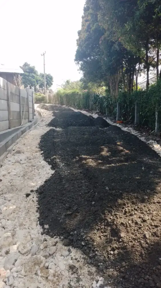 Bongkar bangunan beton hotmix aspal jalan