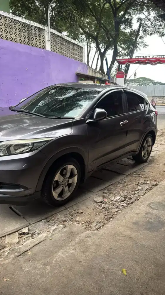 Jual  HRV E AT 2016